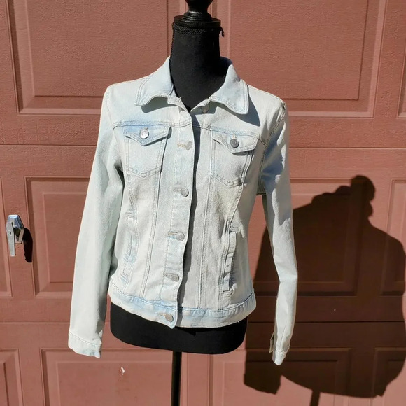 Time and Tru Women's Stretch Denim Jacket Size Small 4-6 - Picture 3 of 15